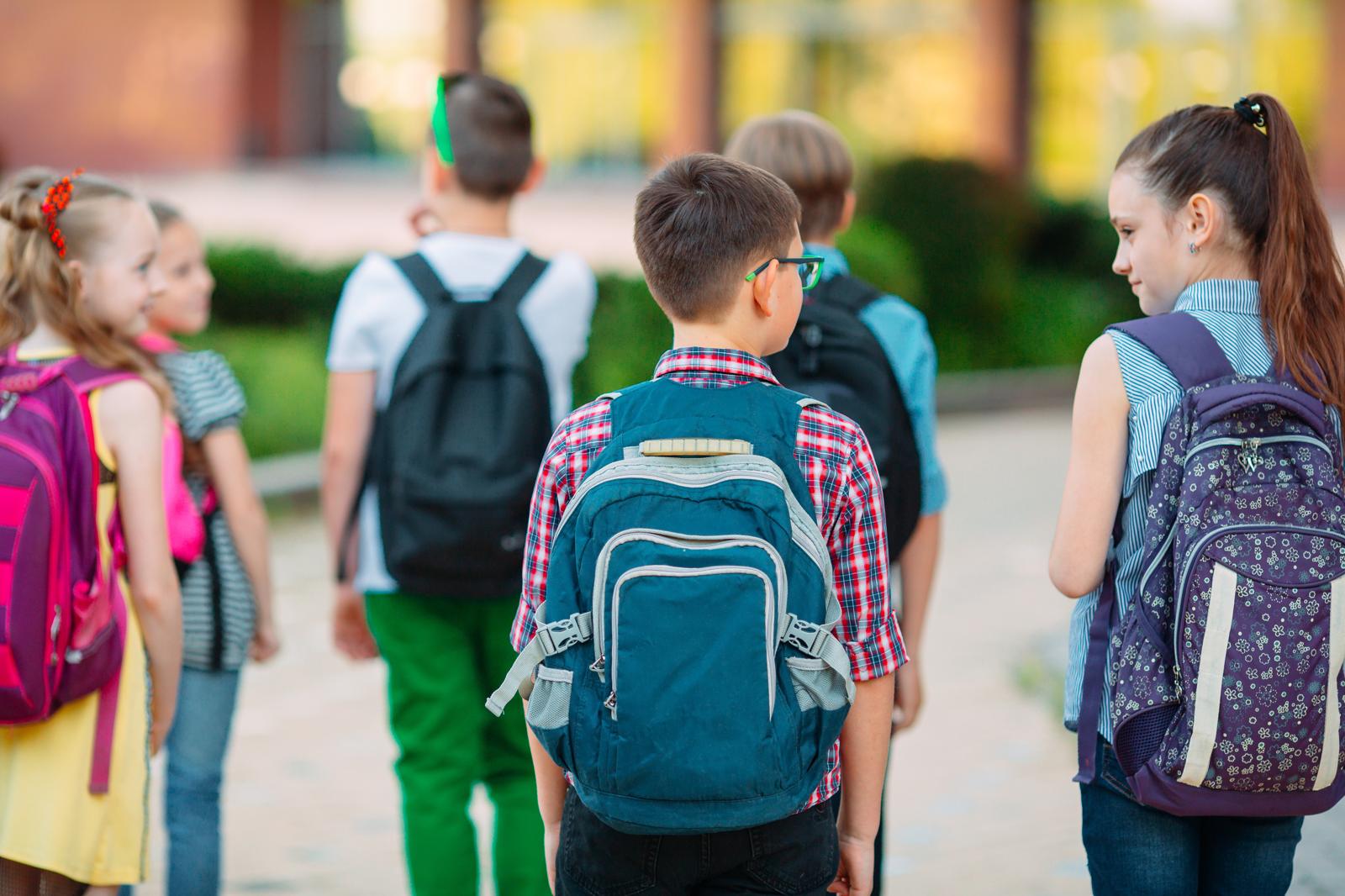 Il bambino abbandonato che ha impressionato il mondo: due anni di vita autonoma a soli 9 anni!