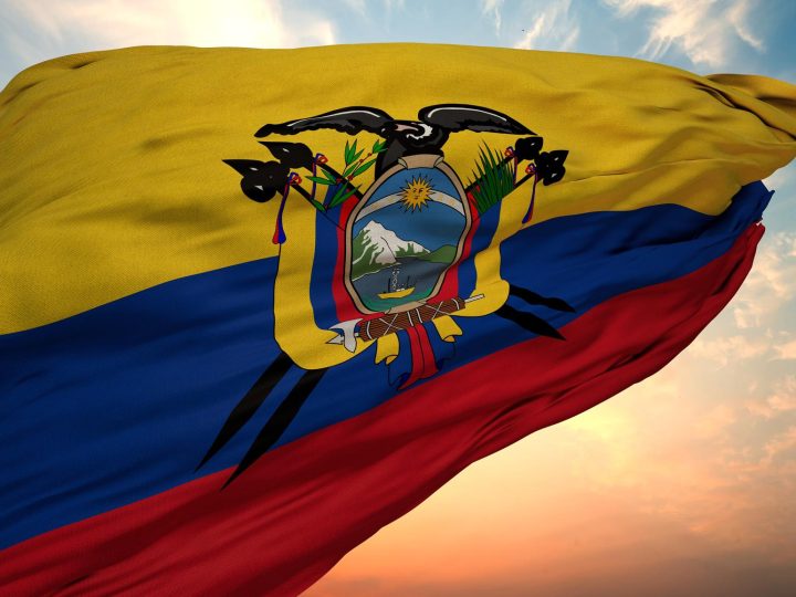 Ecuador in fiamme: attacchi a sorpresa e rapimenti sconvolgono la nazione!