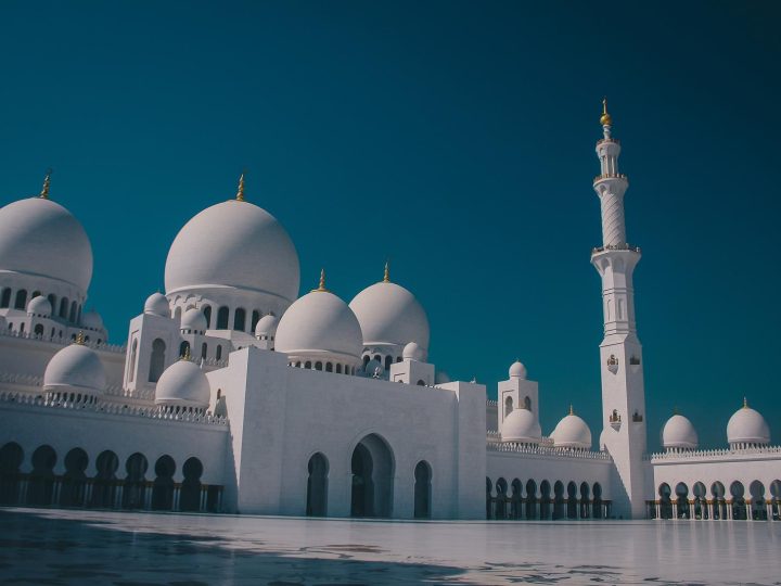 La grande sfida dell’Algeria: apre la moschea con il minareto record!